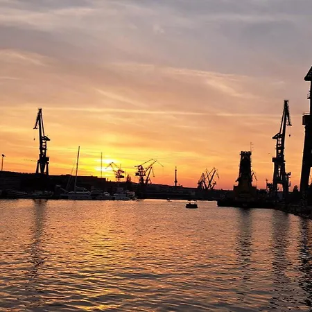 No 235 Апартаменты